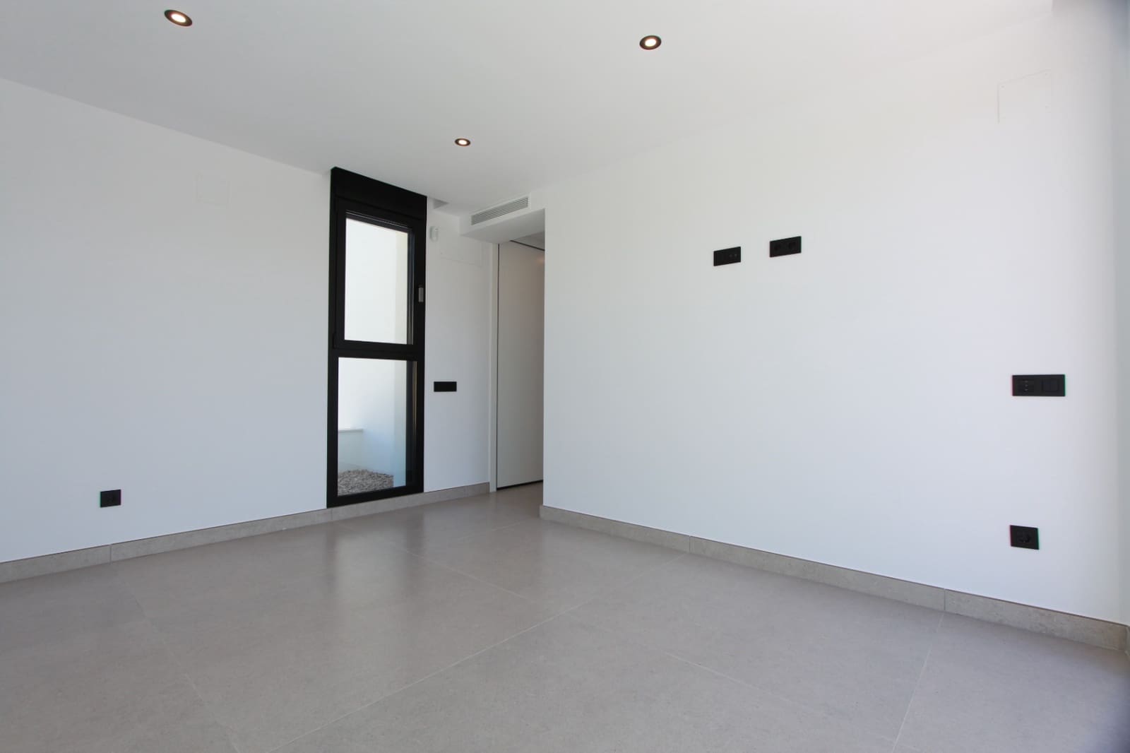 3 sovrum Villa till salu i Calpe / Calp med pool garage - 1 135 000 € (Ref: 9679571)