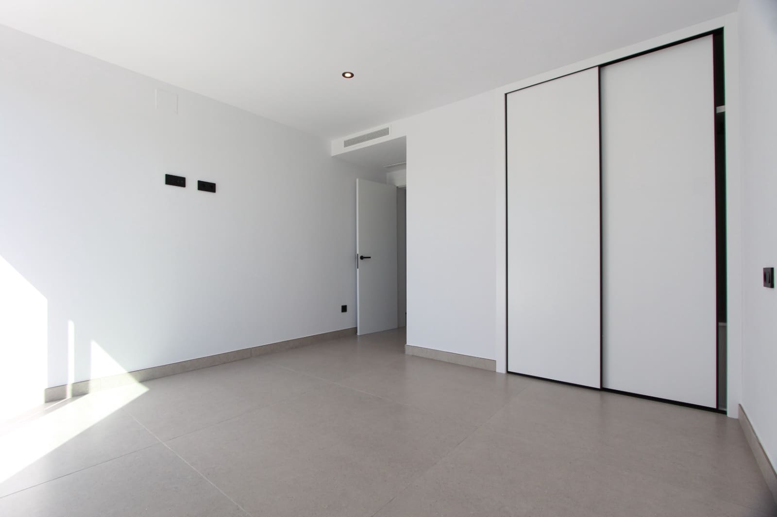 3 sovrum Villa till salu i Calpe / Calp med pool garage - 1 135 000 € (Ref: 9679571)