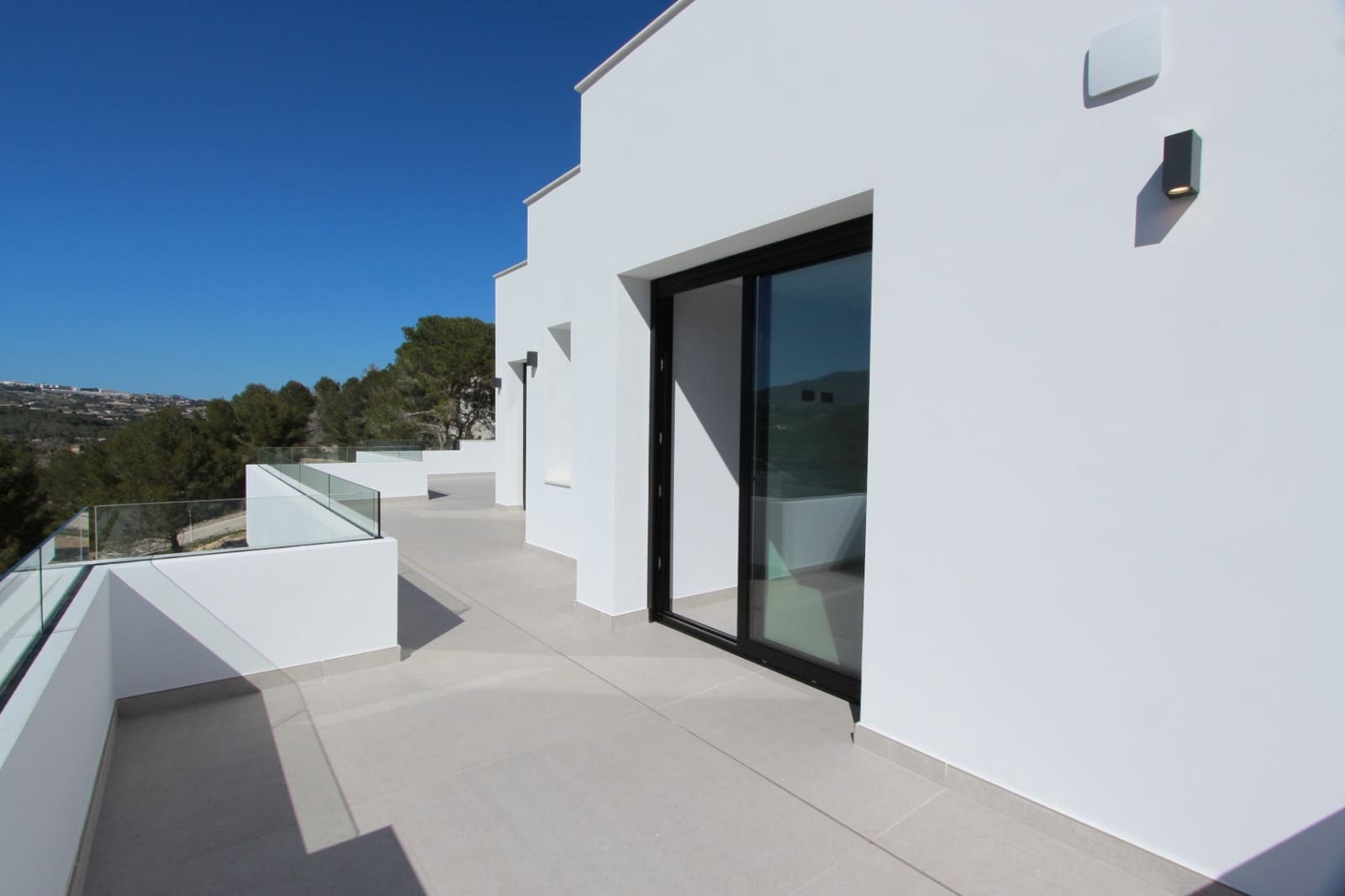 3 sovrum Villa till salu i Calpe / Calp med pool garage - 1 135 000 € (Ref: 9679571)