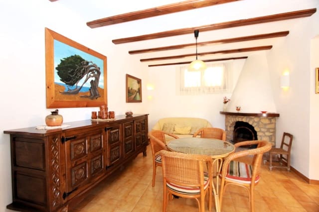 6 soveværelse Villa til salg i Benissa med swimmingpool garage - € 890.000 (Ref: 9751667)