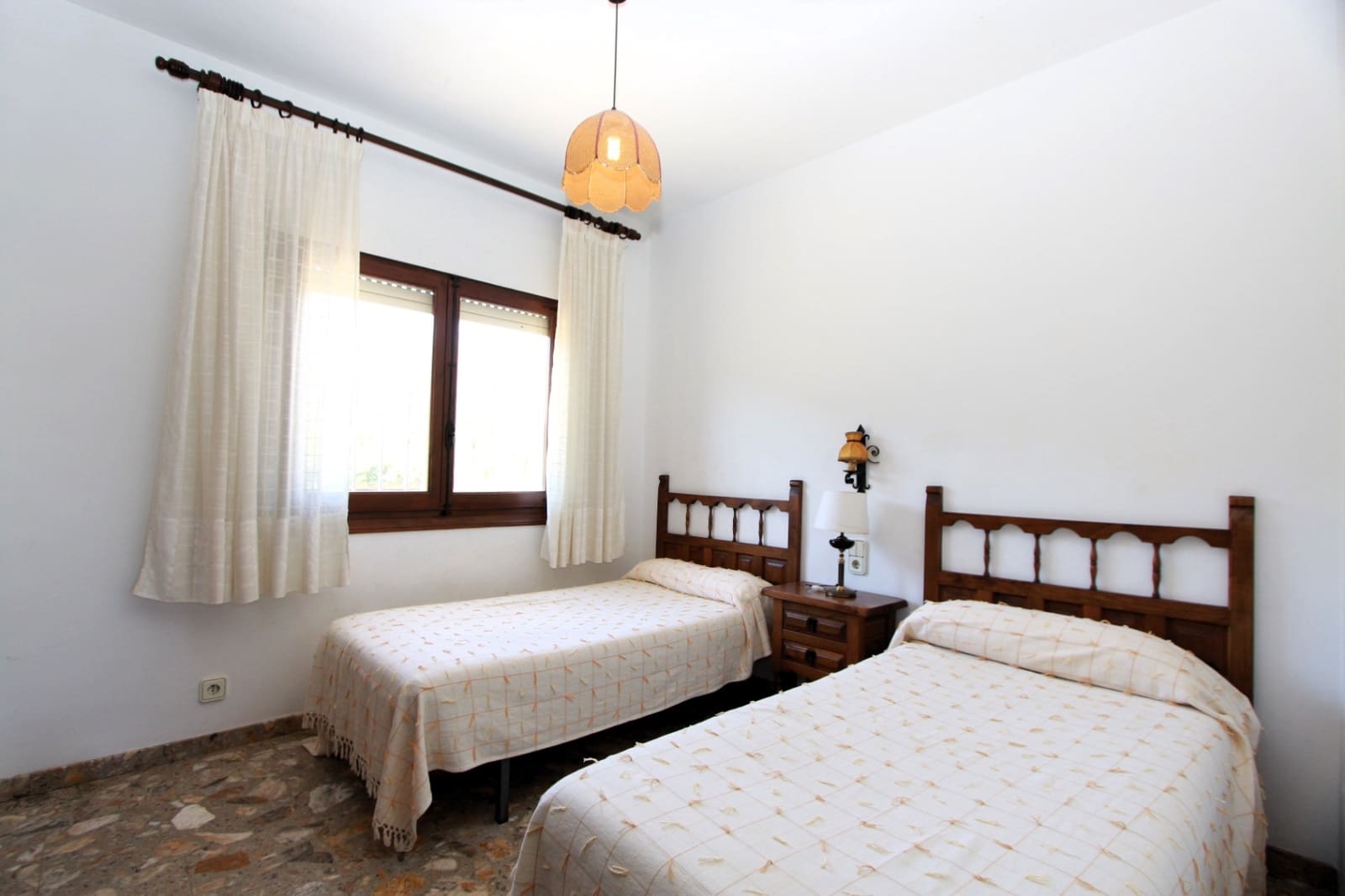 6 soveværelse Villa til salg i Benissa med swimmingpool garage - € 890.000 (Ref: 9751667)