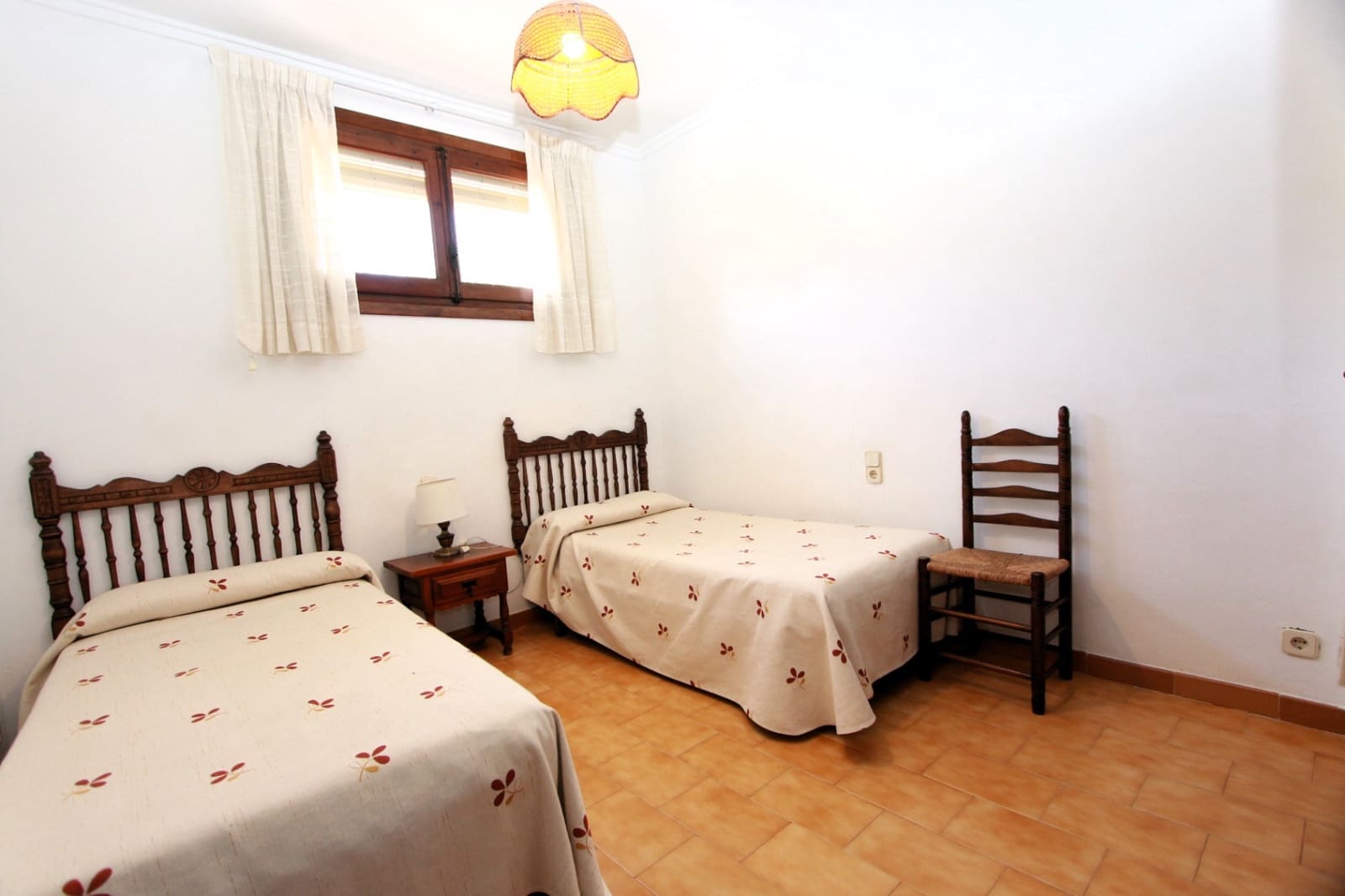 6 soveværelse Villa til salg i Benissa med swimmingpool garage - € 890.000 (Ref: 9751667)