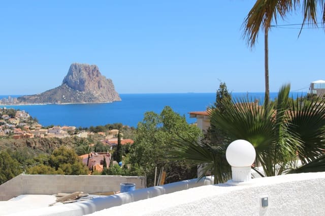 3 quarto Moradia para venda em Calpe / Calp com piscina garagem - 645 000 € (Ref: 9751668)