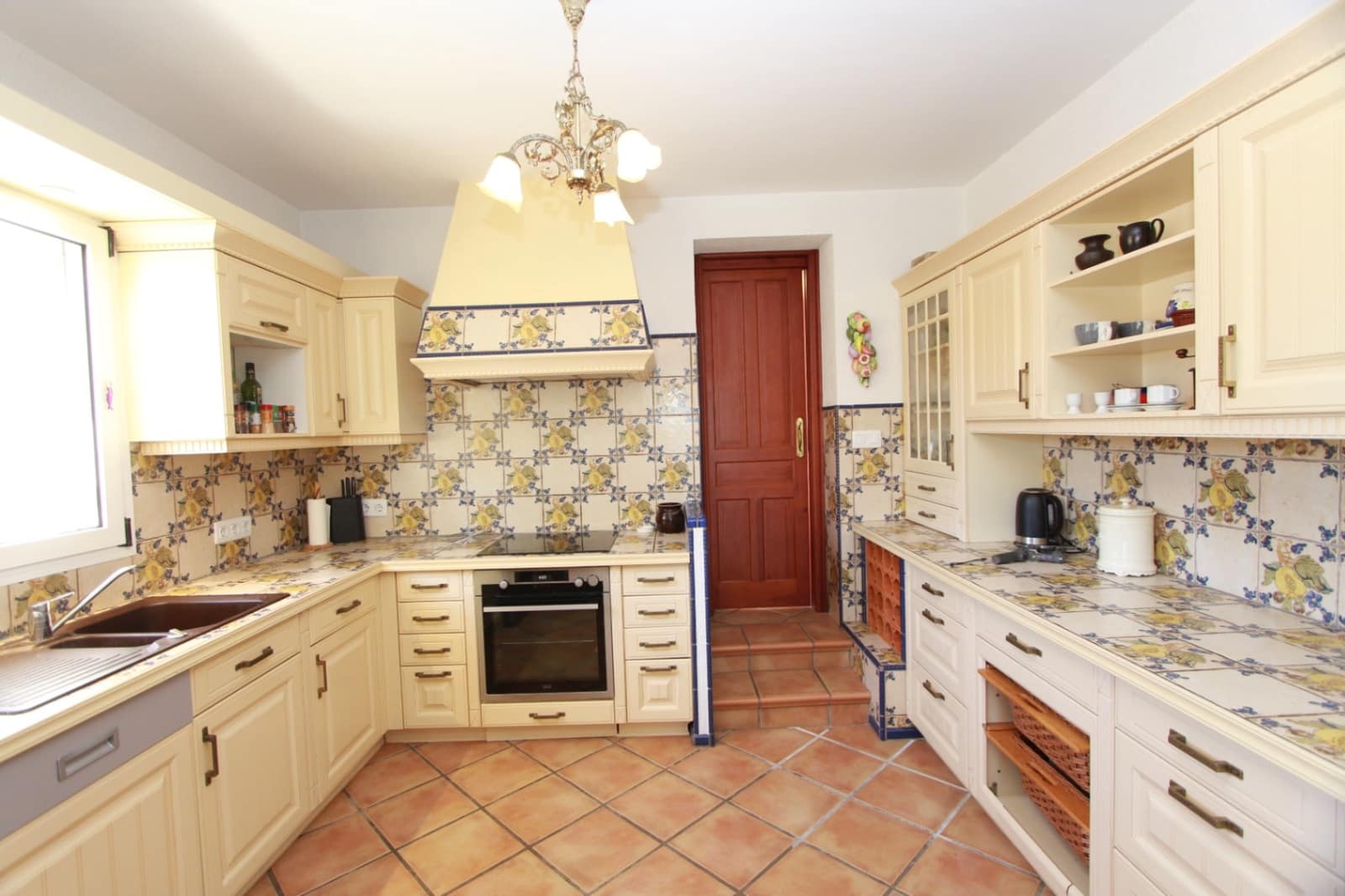 4 soverom Villa til salgs i Calpe / Calp med svømmebasseng garasje - € 1 190 000 (Ref: 9751671)