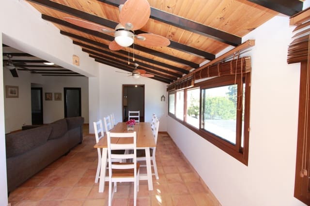 6 sovrum Villa till salu i Benissa med pool garage - 1 050 000 € (Ref: 9751673)