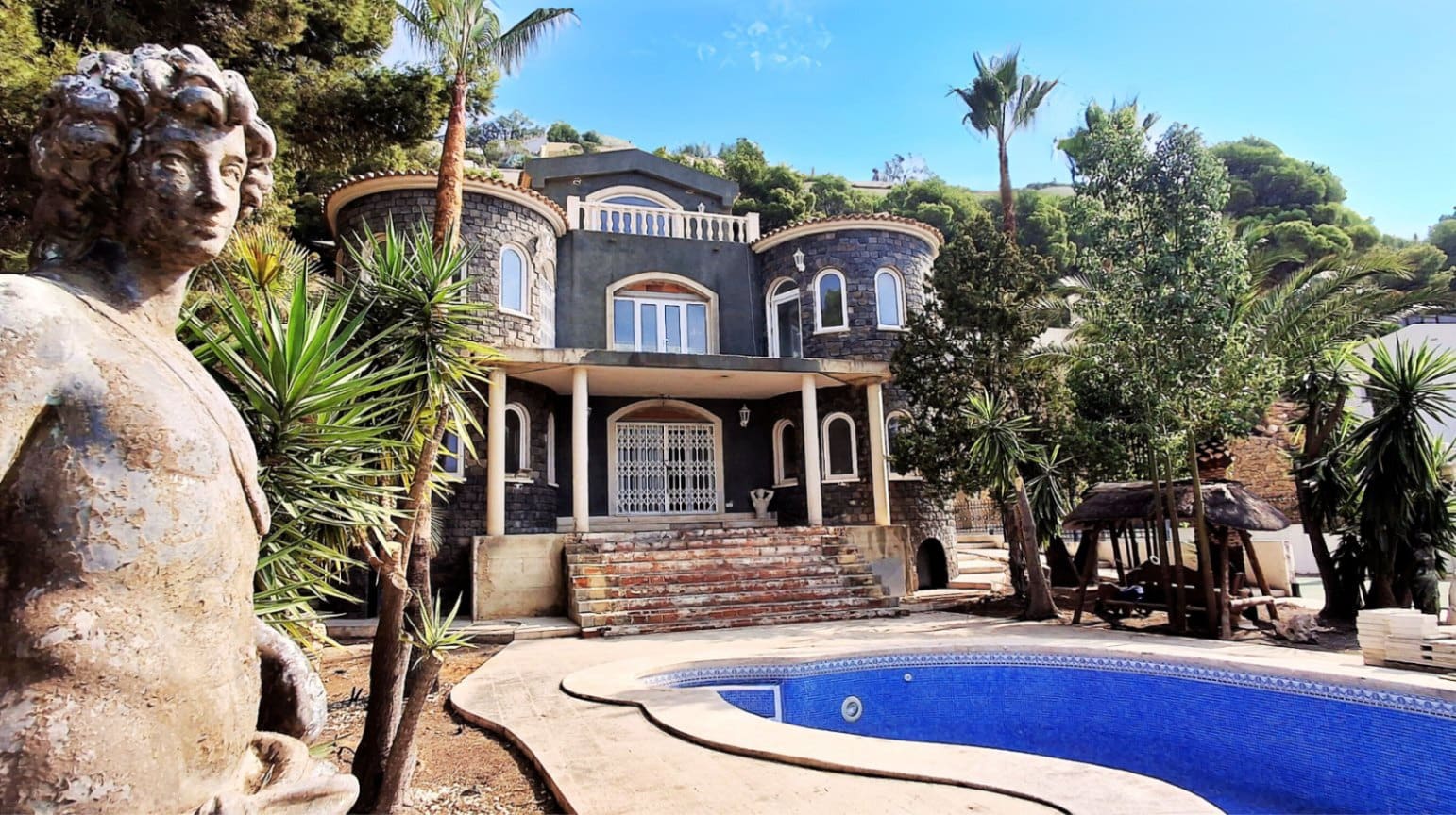 4 sovrum Villa till salu i Altea med pool garage - 1 850 000 € (Ref: 9770332)