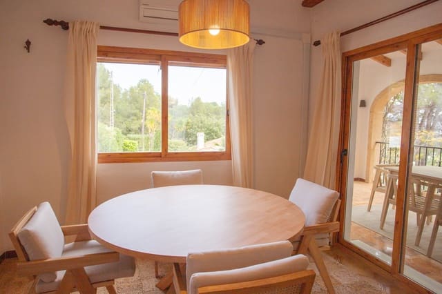 2 makuuhuone Huvila myytävänä paikassa Montgó - Ermita, Javea / Xàbia mukana 
autotalli - 648 000 € (Ref: 9814781)