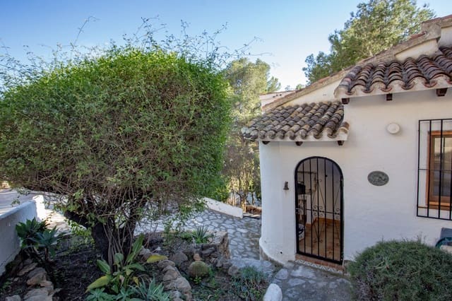 2 makuuhuone Huvila myytävänä paikassa Montgó - Ermita, Javea / Xàbia mukana 
autotalli - 648 000 € (Ref: 9814781)