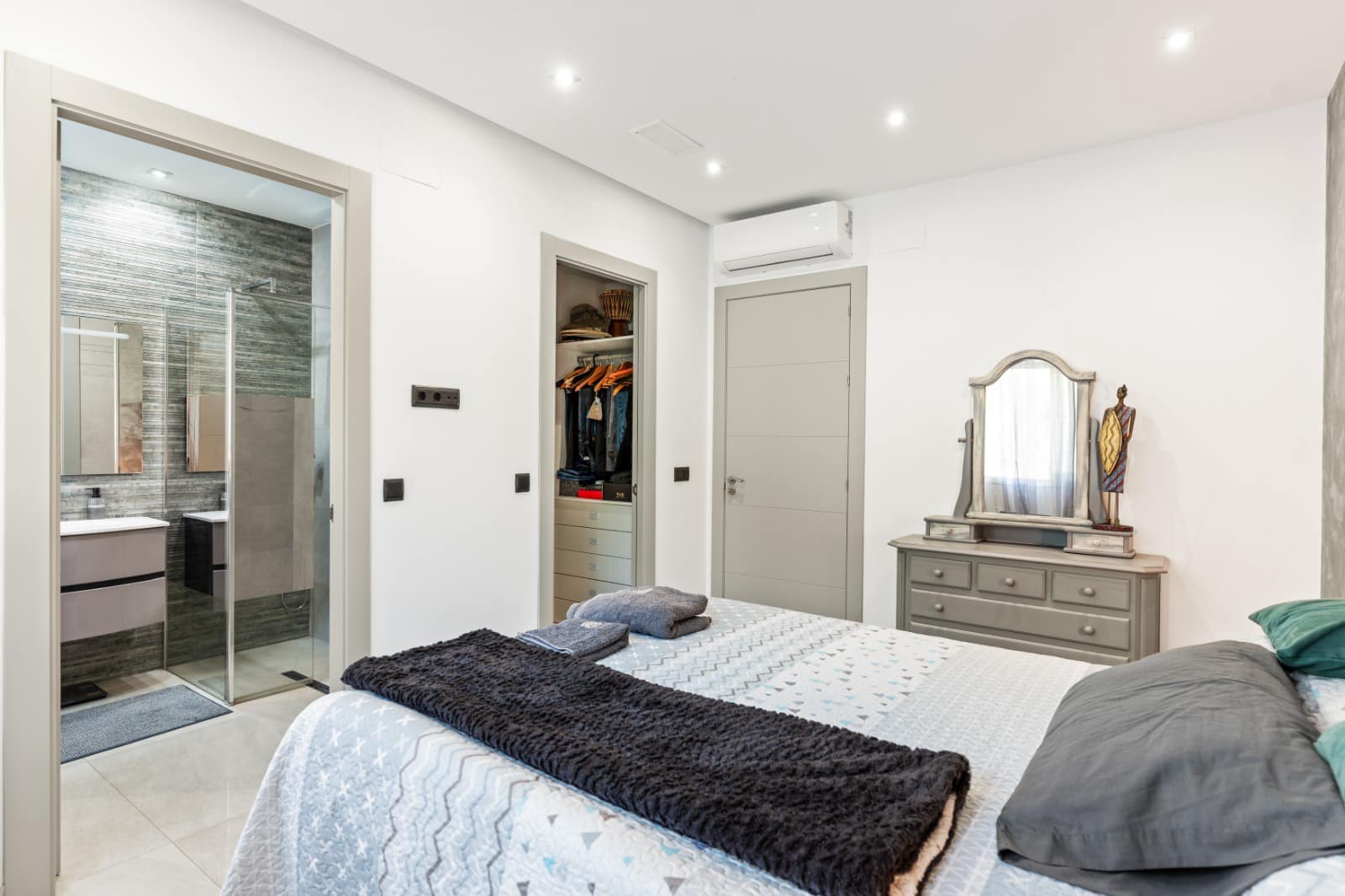 5 sovrum Villa till salu i Javea / Xabia med garage - 1 890 000 € (Ref: 9814782)
