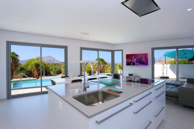 4 quarto Moradia para venda em Cap Martí - El Tossalet - Pinomar, Javea / Xàbia com piscina garagem - 1 100 000 € (Ref: 9814783)
