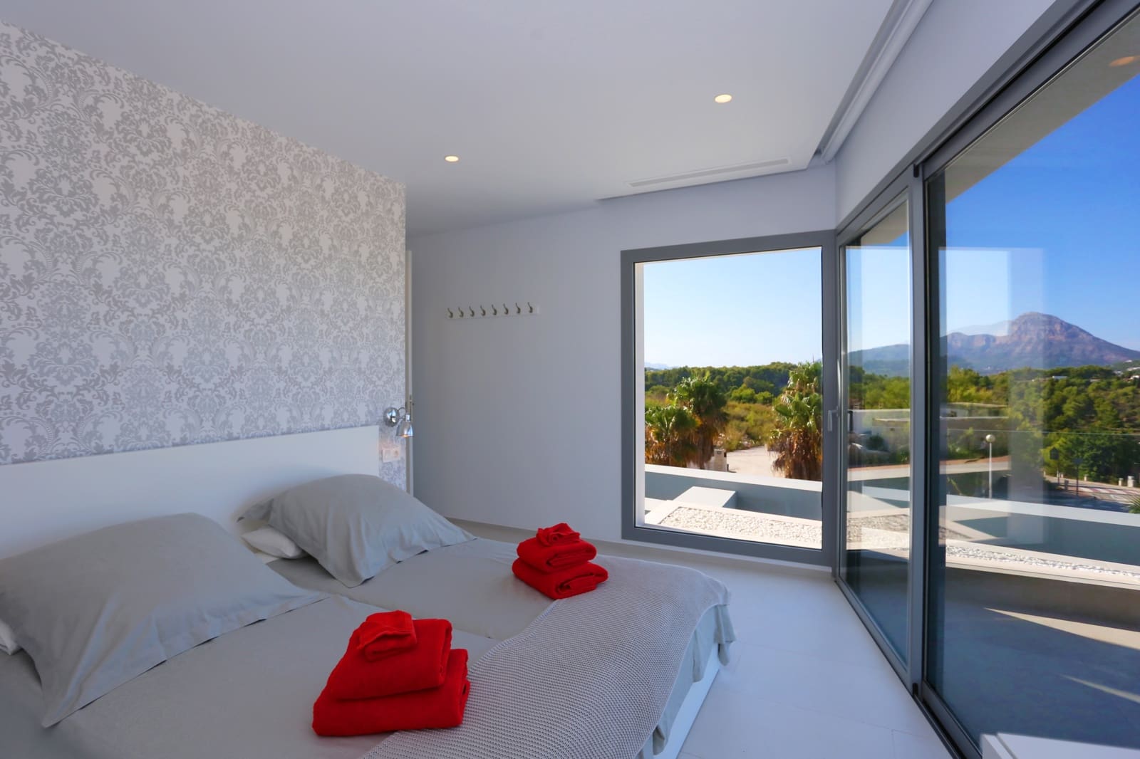 4 quarto Moradia para venda em Javea / Xabia com piscina garagem - 1 100 000 € (Ref: 9814783)