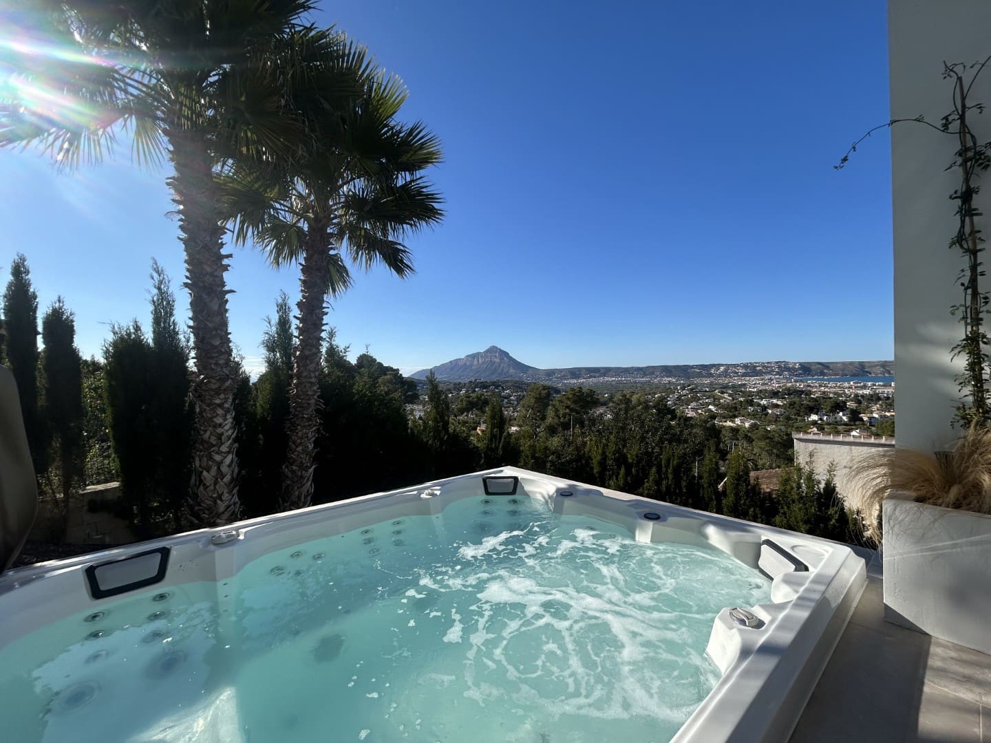 4 quarto Moradia para venda em Javea / Xabia com piscina garagem - 2 150 000 € (Ref: 9814784)