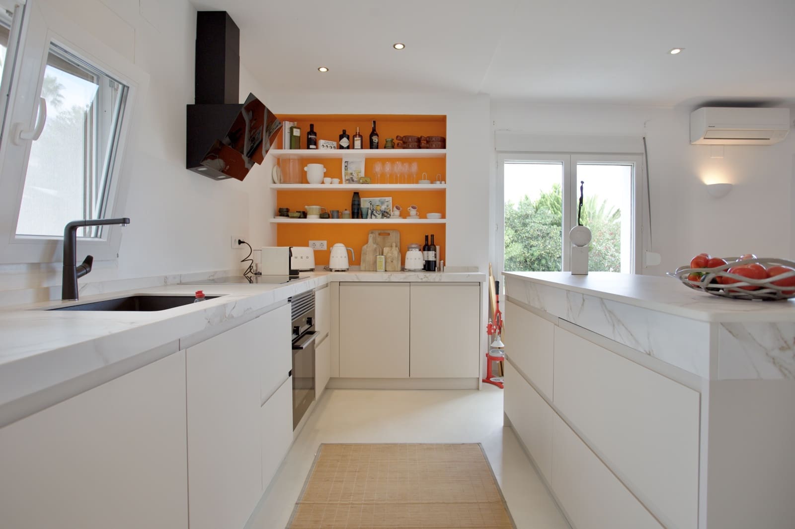4 bedroom Villa for sale in Javea / Xabia with garage - € 995,000 (Ref: 9814785)