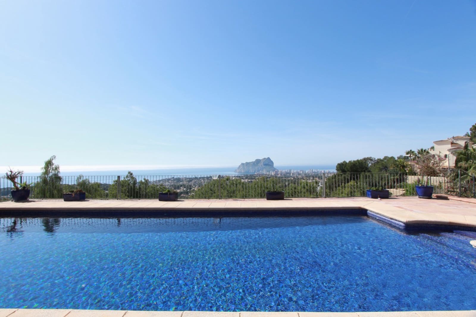 5 soverom Villa til salgs i Benissa med svømmebasseng garasje - € 1 975 000 (Ref: 9817854)