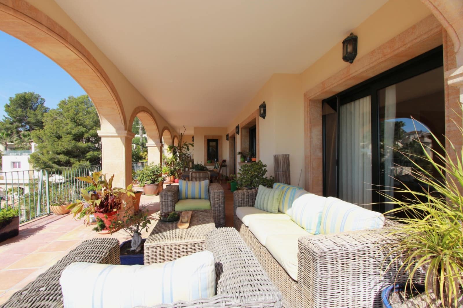 5 soverom Villa til salgs i Benissa med svømmebasseng garasje - € 1 975 000 (Ref: 9817854)