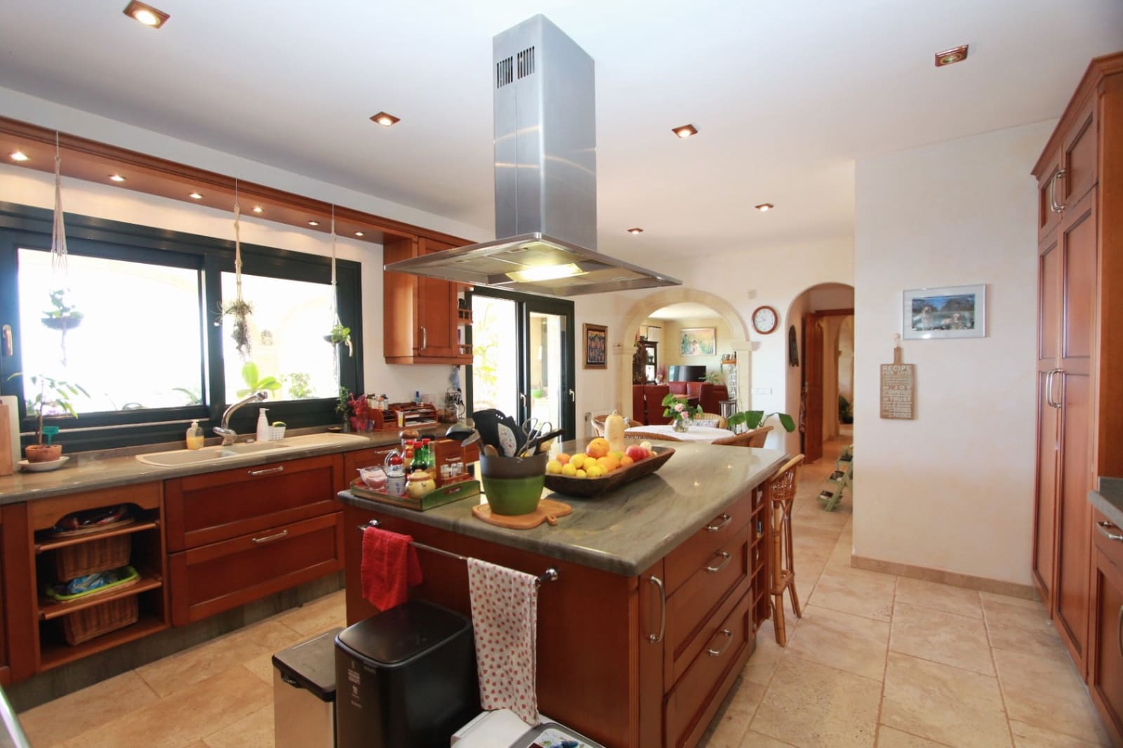 5 soverom Villa til salgs i Benissa med svømmebasseng garasje - € 1 975 000 (Ref: 9817854)
