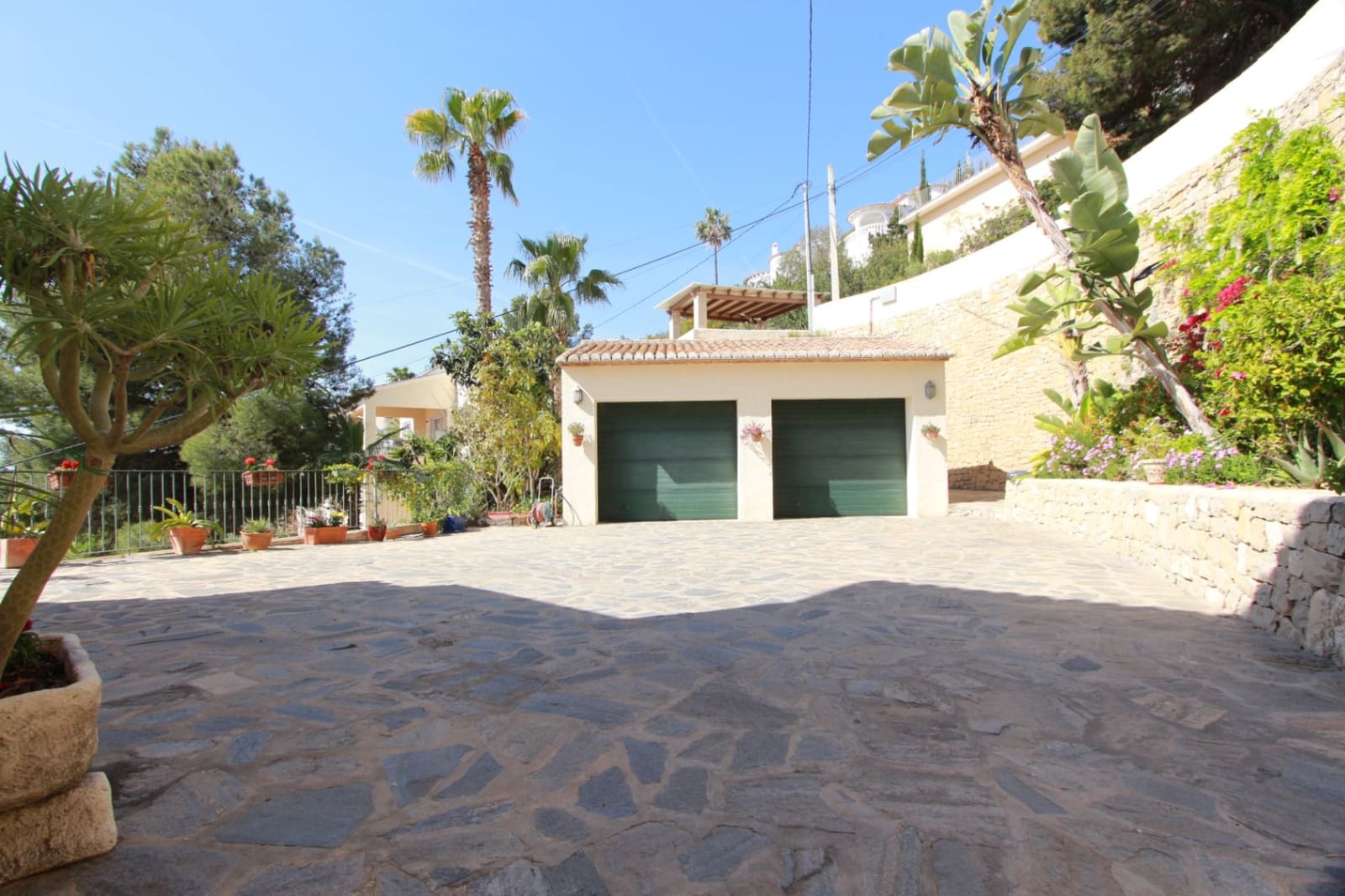 5 soverom Villa til salgs i Benissa med svømmebasseng garasje - € 1 975 000 (Ref: 9817854)