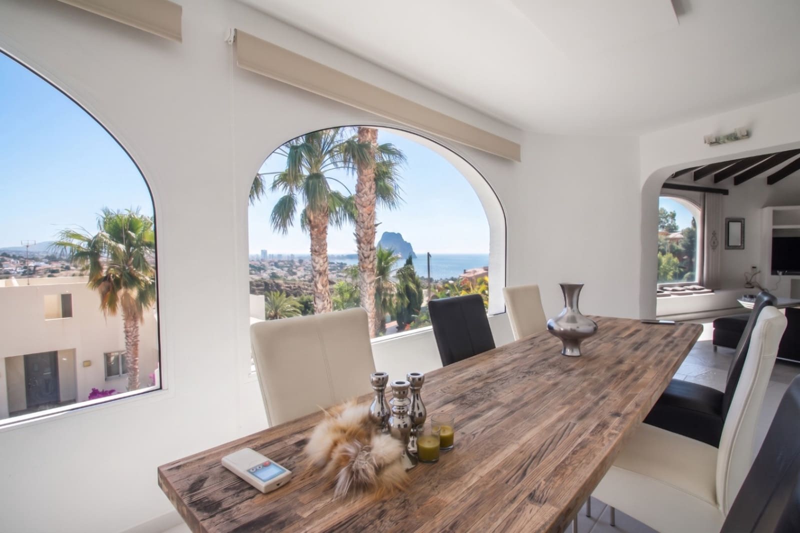 3 makuuhuone Huvila myytävänä paikassa Calpe / Calp mukana uima-altaan 
autotalli - 645 000 € (Ref: 9869905)