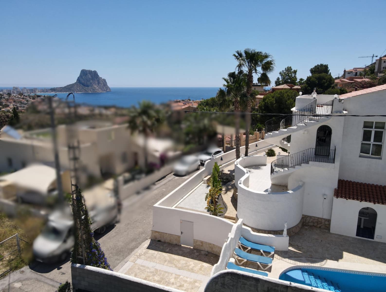 3 makuuhuone Huvila myytävänä paikassa Calpe / Calp mukana uima-altaan 
autotalli - 645 000 € (Ref: 9869905)