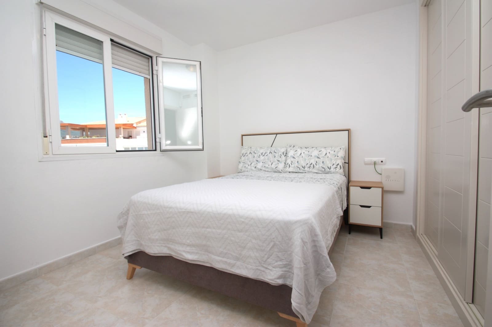1 slaapkamer Appartement te koop in Calpe / Calp met zwembad - € 250.000 (Ref: 9880648)