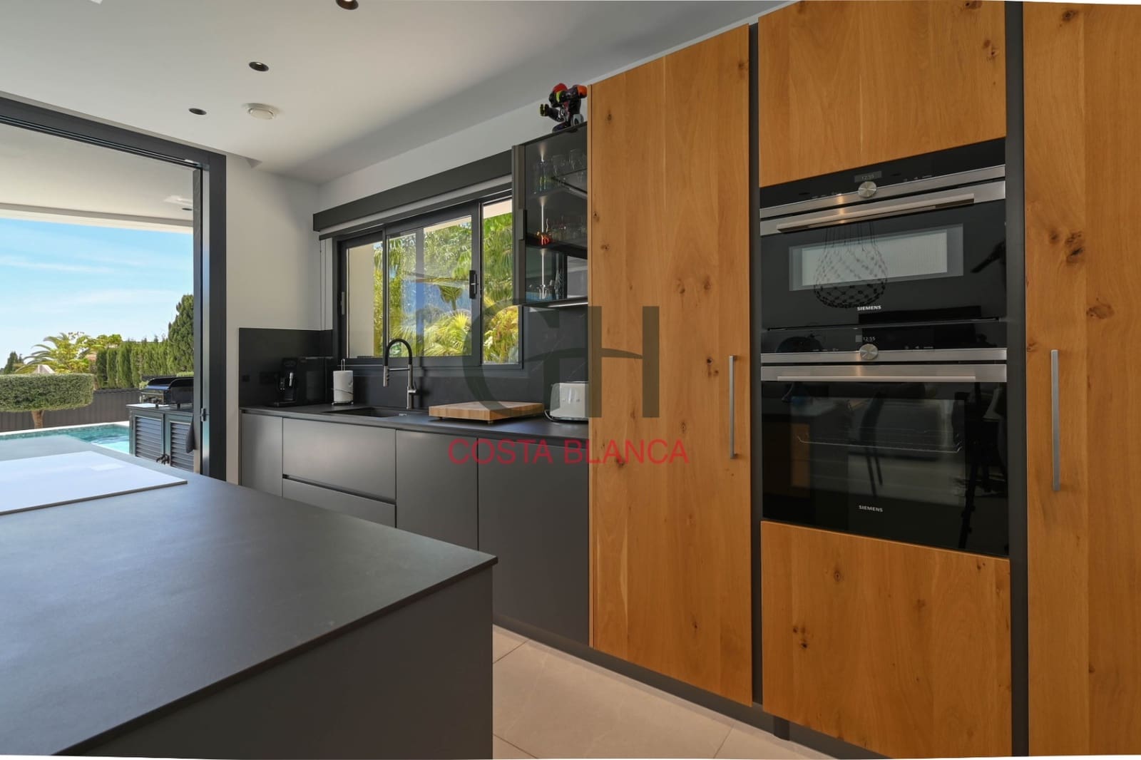 3 sypialnia Willa na sprzedaż w Moraira z basenem garażem - 2 100 000 € (Ref: 9907455)