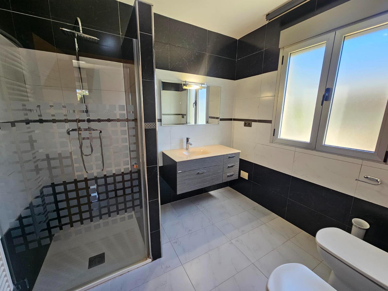 5 soverom Villa til salgs i La Alcayna med svømmebasseng - € 597 000 (Ref: 9911783)