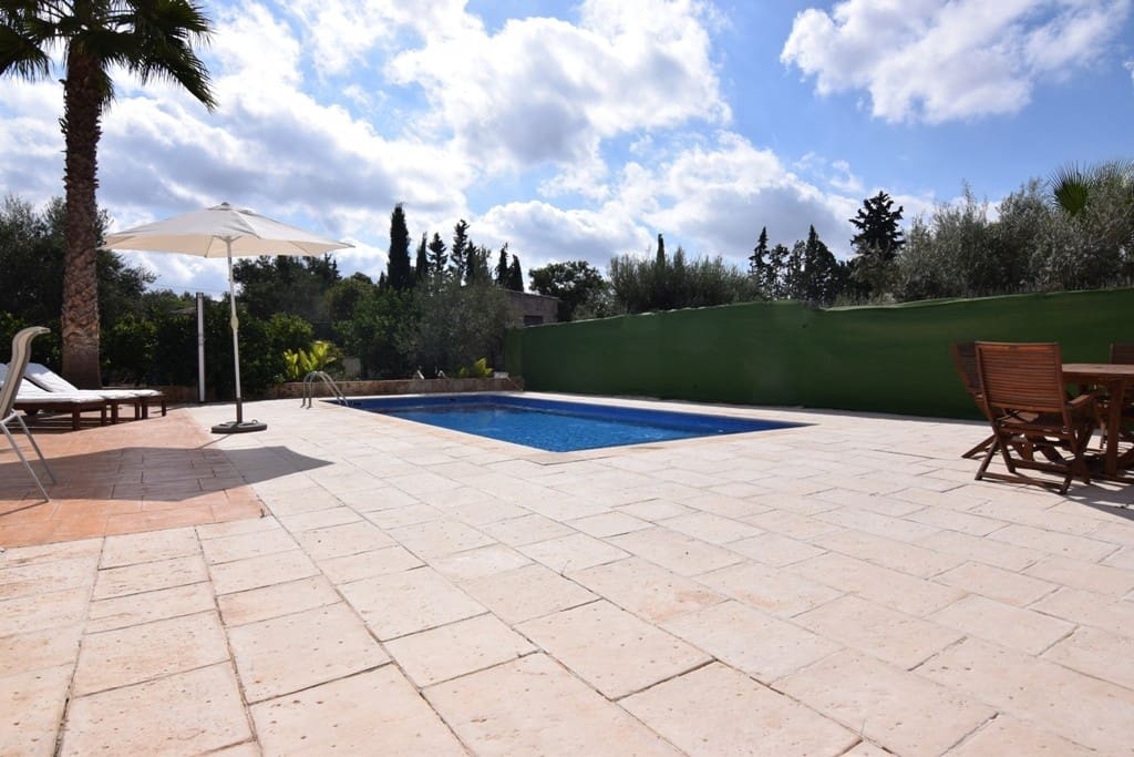 4 bedroom Villa for sale in Molina de Segura with pool - € 550,000 (Ref: 9911786)