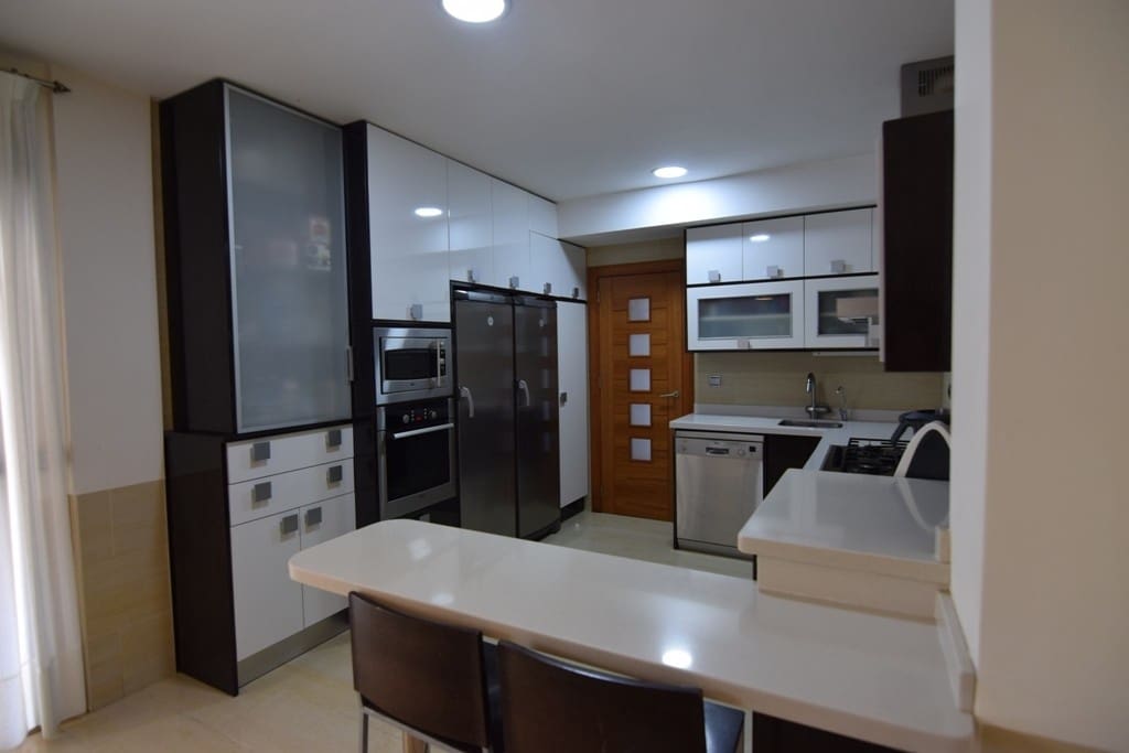 4 bedroom Villa for sale in Molina de Segura with pool - € 550,000 (Ref: 9911786)