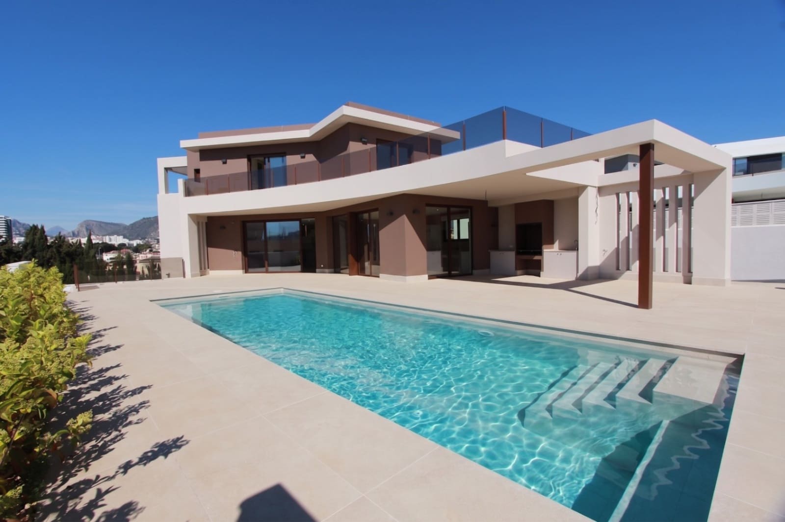 4 slaapkamer Villa te koop in Calpe / Calp met zwembad garage - € 1.550.000 (Ref: 9912654)