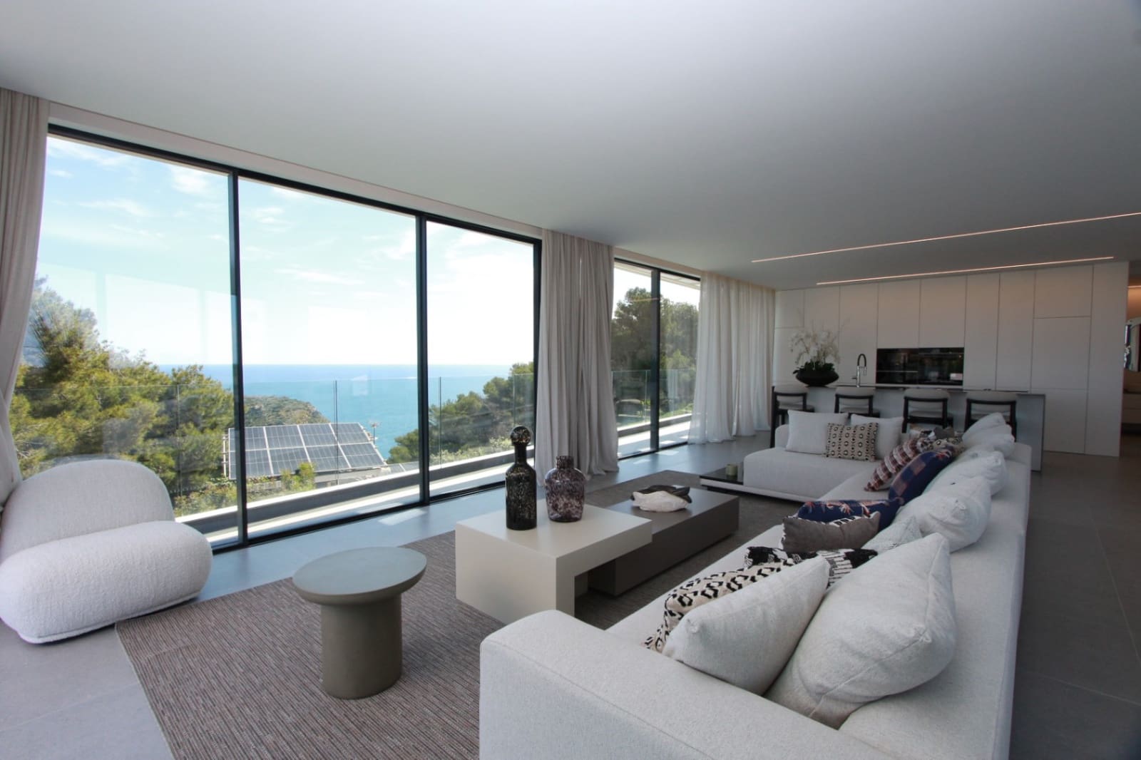 4 bedroom Villa for sale in Javea / Xabia with pool garage - € 3,995,000 (Ref: 9912655)
