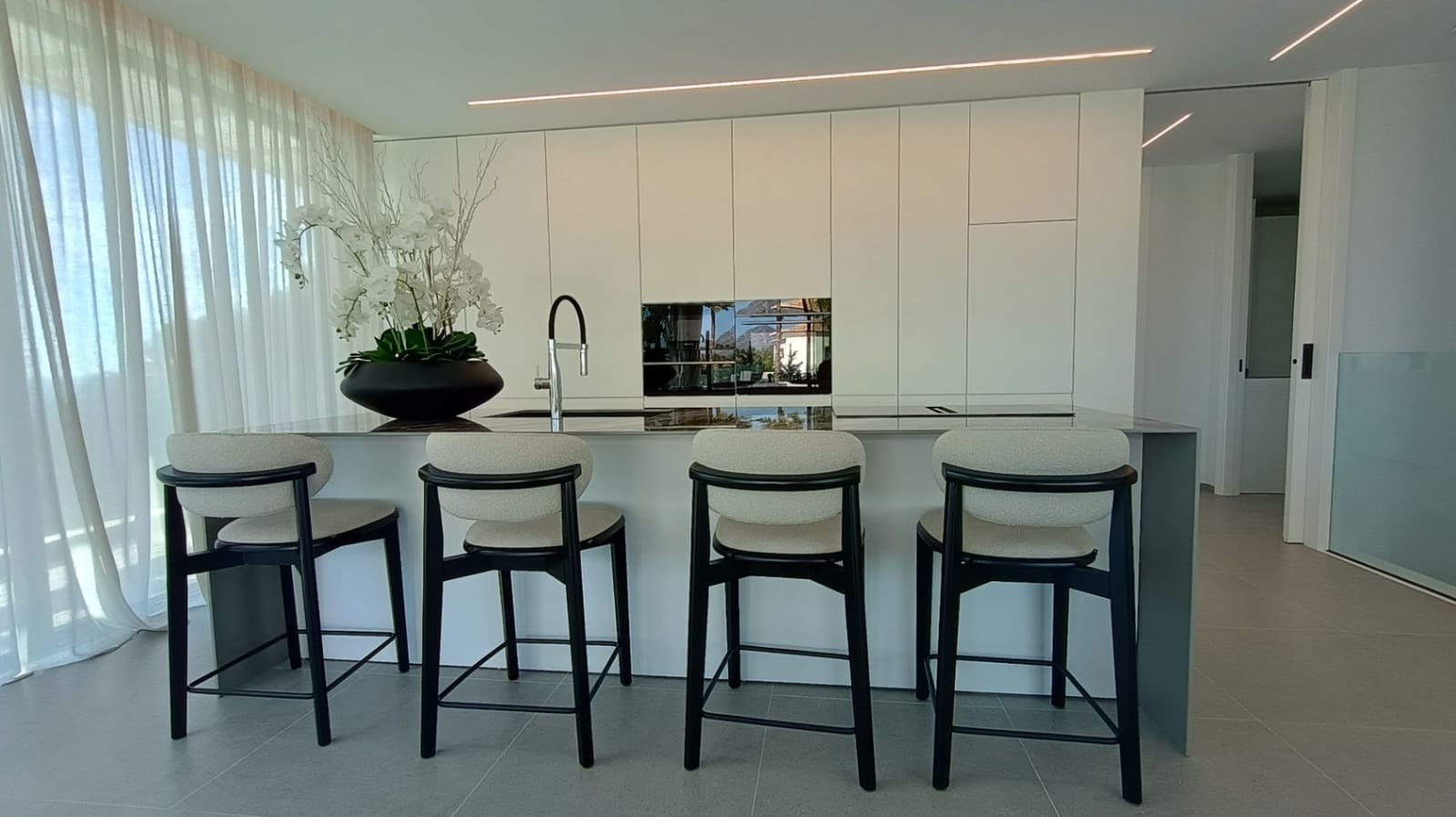 4 bedroom Villa for sale in Javea / Xabia with pool garage - € 3,995,000 (Ref: 9912655)