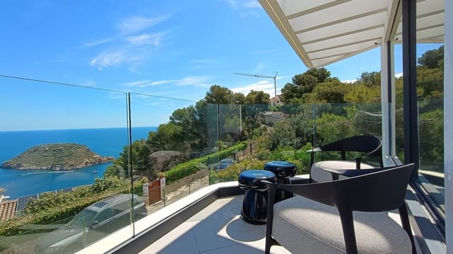 4 bedroom Villa for sale in Javea / Xàbia with pool garage - € 3,995,000 (Ref: 9912655)