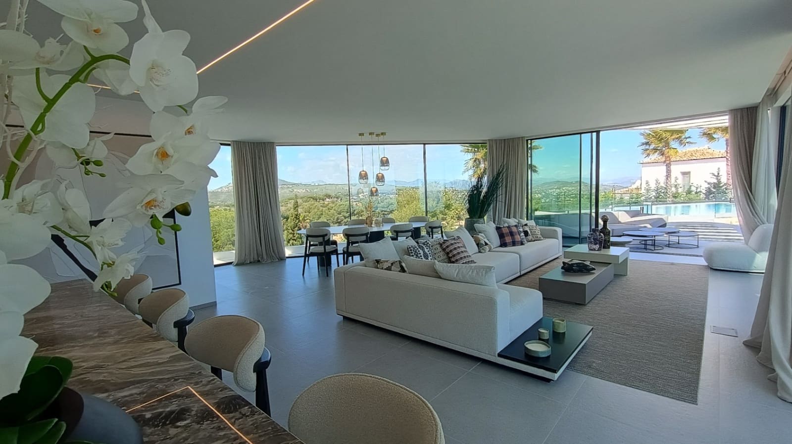 4 bedroom Villa for sale in Javea / Xabia with pool garage - € 3,995,000 (Ref: 9912655)