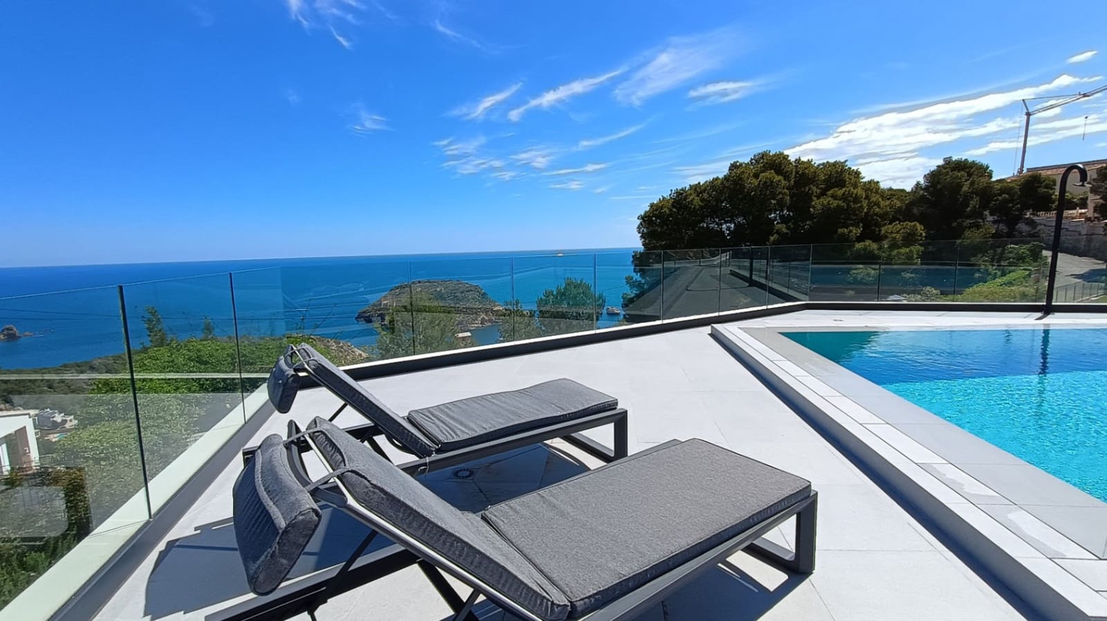 4 bedroom Villa for sale in Javea / Xabia with pool garage - € 3,995,000 (Ref: 9912655)