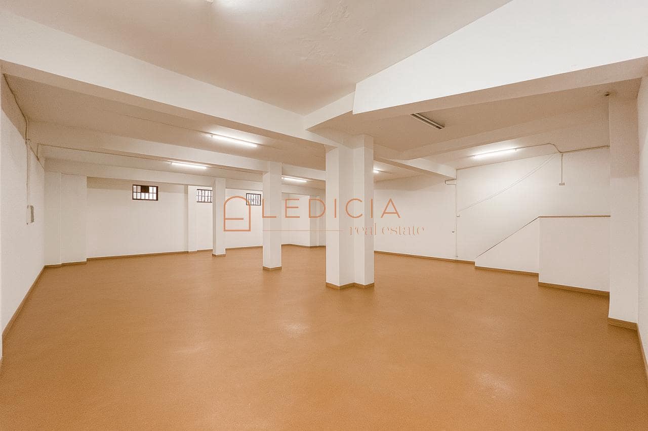 Local Comercial en Vigo en venta con garaje - 500.000 € (Ref: 9801375)