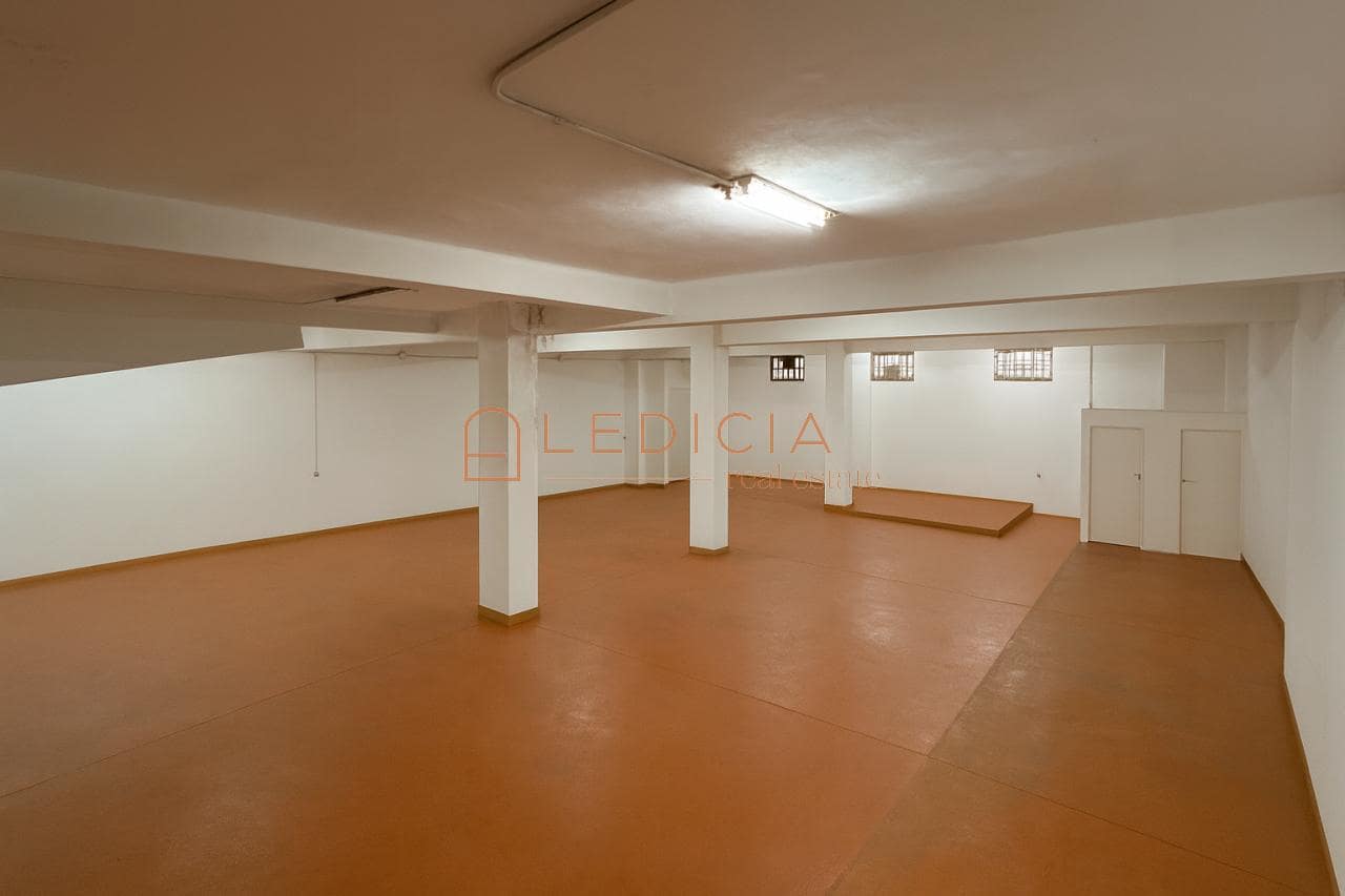 Local Comercial en Vigo en venta con garaje - 500.000 € (Ref: 9801375)