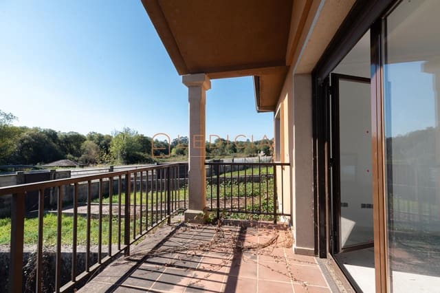 Chalet de 3 habitaciones en Tomiño en venta con piscina garaje - 310.000 € (Ref: 9801381)