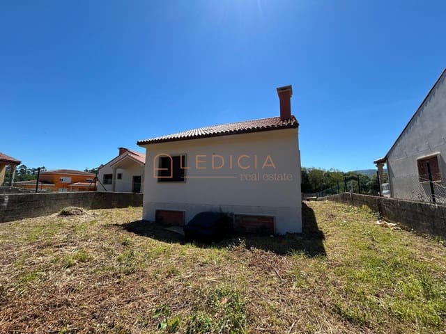 Chalet de 3 habitaciones en Tomiño en venta con piscina garaje - 310.000 € (Ref: 9801381)