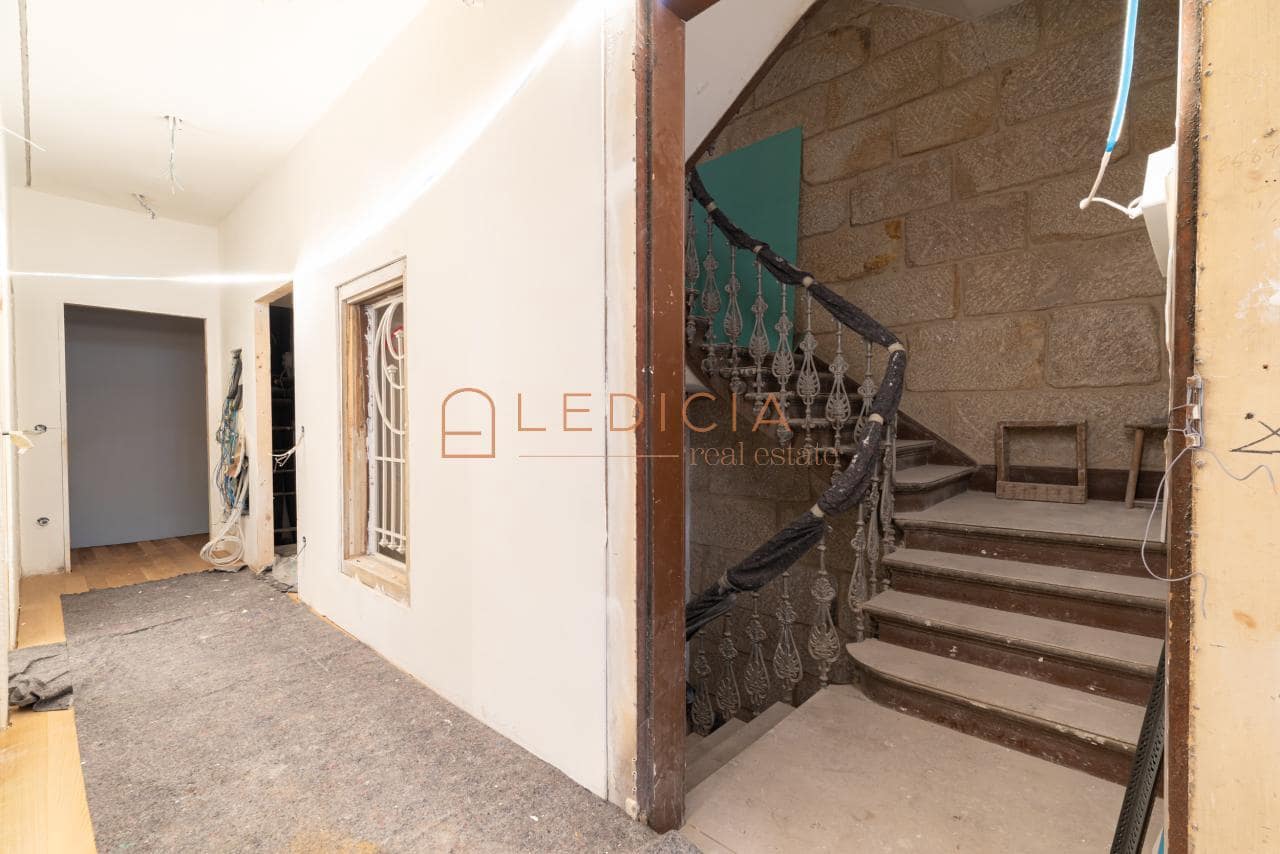 3 Zimmer Wohnung zu verkaufen in Vigo mit Garage - 640.000 € (Ref: 9801389)