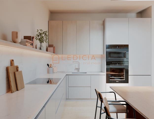 Ático de 2 habitaciones en Vigo en venta con garaje - 550.000 € (Ref: 9801390)
