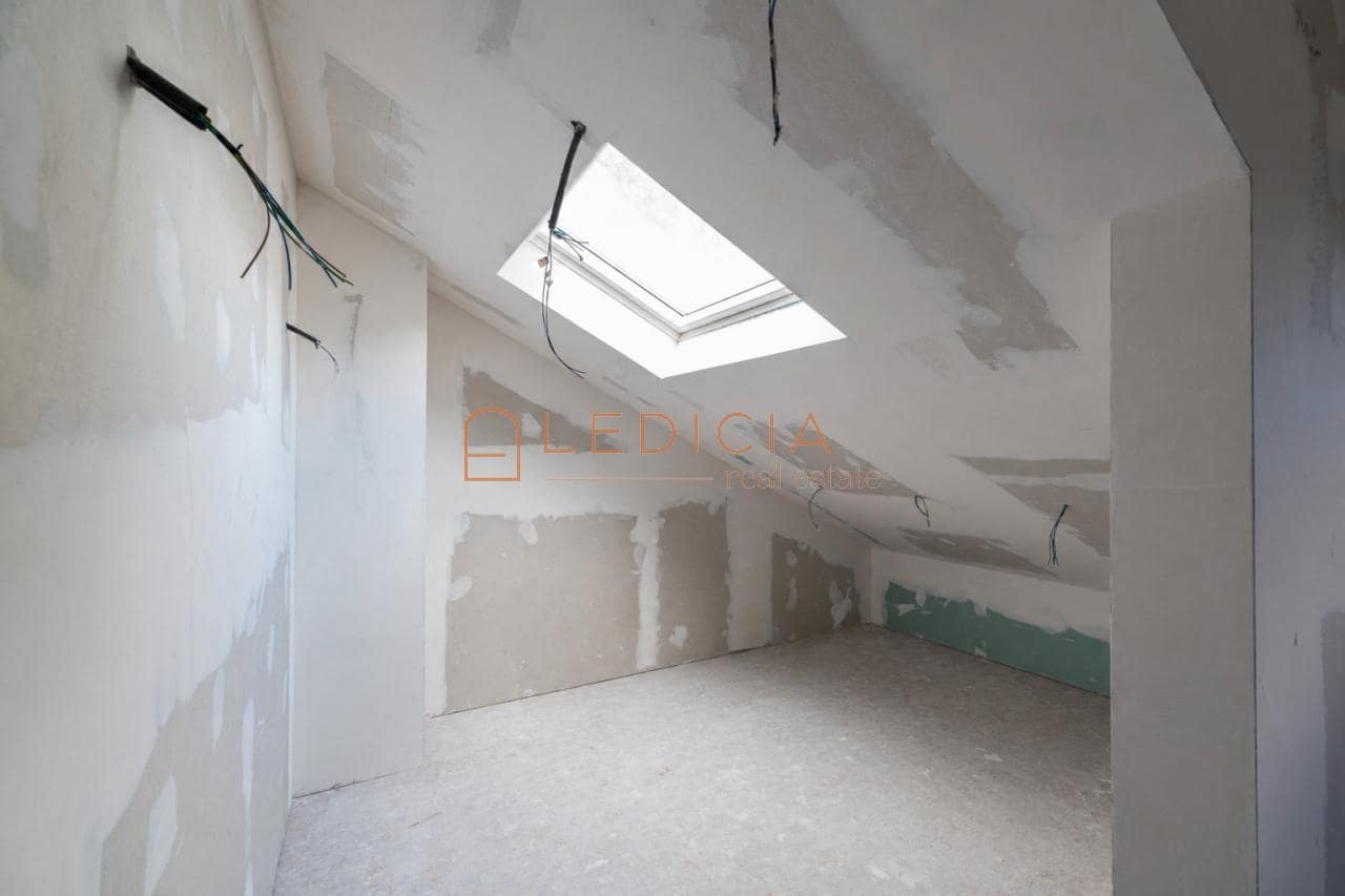 2 camera da letto Attico in vendita in Vigo con garage - 550.000 € (Rif: 9801390)