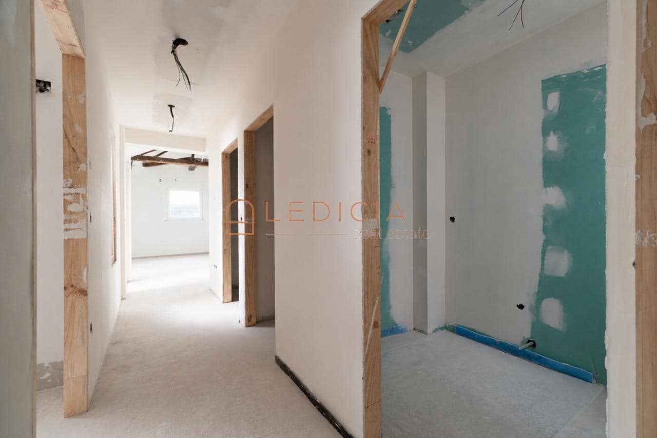 2 camera da letto Attico in vendita in Vigo con garage - 550.000 € (Rif: 9801390)