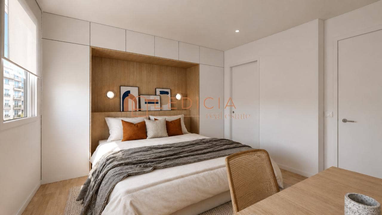 Casa de 18 habitaciones en Vigo en venta - 1.600.000 € (Ref: 9801391)
