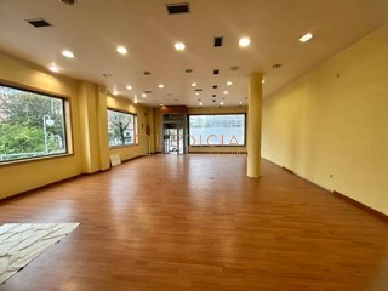 2 quarto Apartamento para venda em Vigo com garagem - 123 000 € (Ref: 9801392)