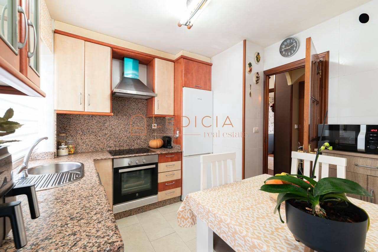 3 camera da letto Appartamento in vendita in Vigo - 208.000 € (Rif: 9801394)