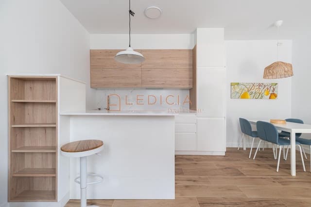 3 sovrum Strandlägenhet till salu i Cangas - 221 000 € (Ref: 9801395)