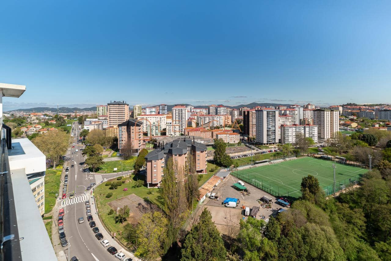 4 slaapkamer Penthouse te koop in Vigo met garage - € 460.000 (Ref: 9806047)