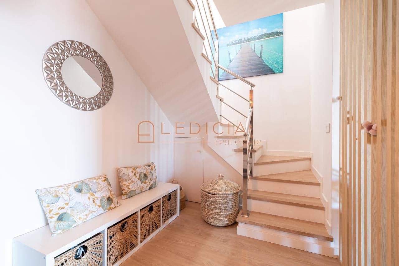 4 slaapkamer Penthouse te koop in Vigo met garage - € 460.000 (Ref: 9806047)