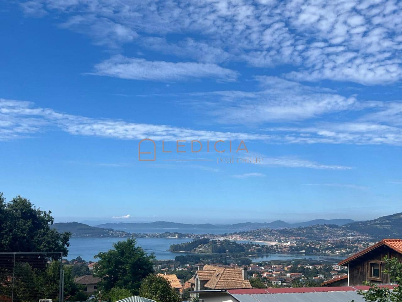 Mark till salu i Baiona - 125 000 € (Ref: 9819869)