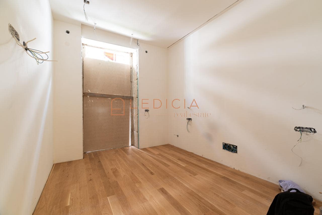 3 sypialnia Mieszkanie na sprzedaż w Vigo z garażem - 710 000 € (Ref: 9883996)